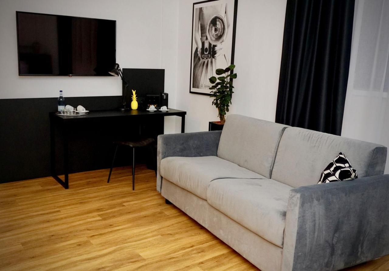 FDH Hotel Merian מראה חיצוני תמונה