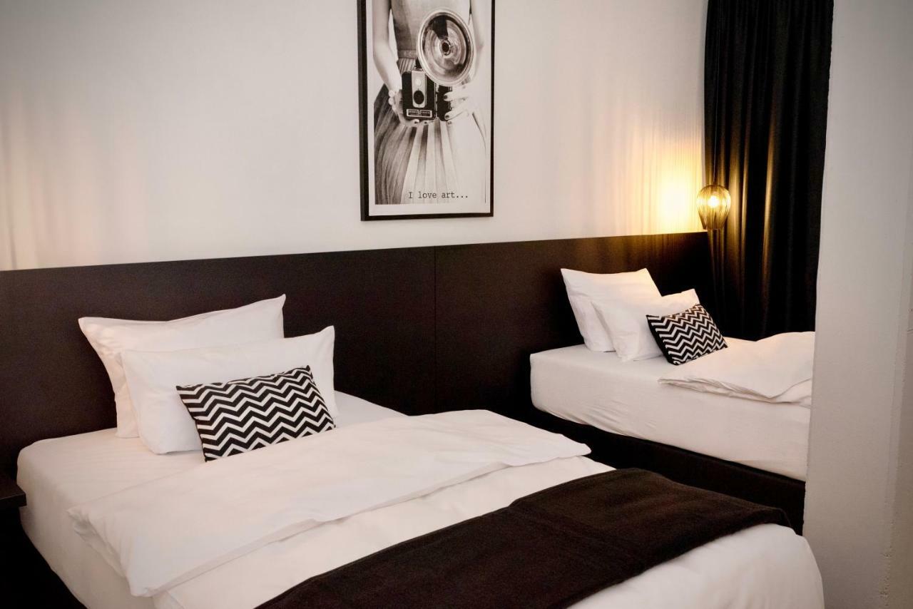 FDH Hotel Merian מראה חיצוני תמונה